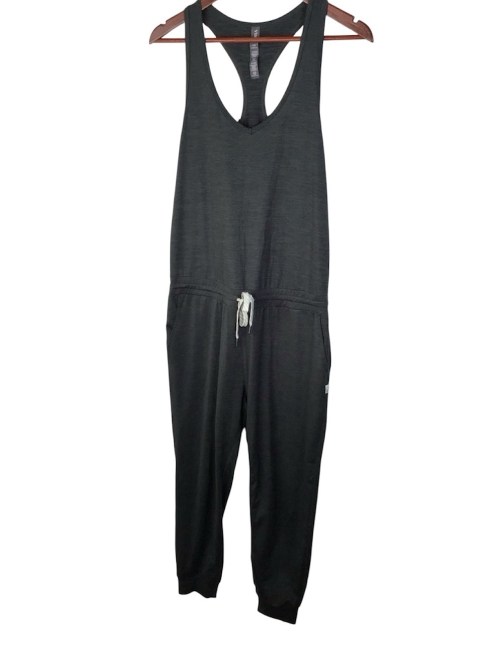Vuori Lux Sleeveless Jumpsuit In Charcoal Heather Size Medium.